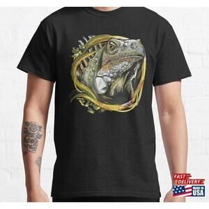 Green Iguana Lizard Tshirt Herpetology Gifts Herpetologist Shirt Classic